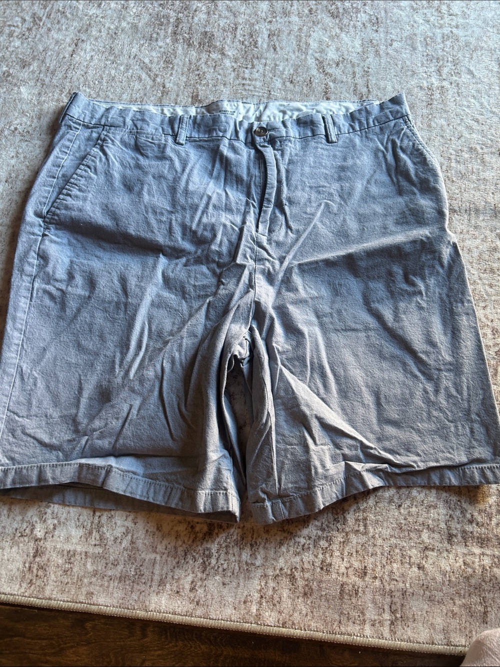 Old Navy Light Blue Men's Flat-Front Shorts